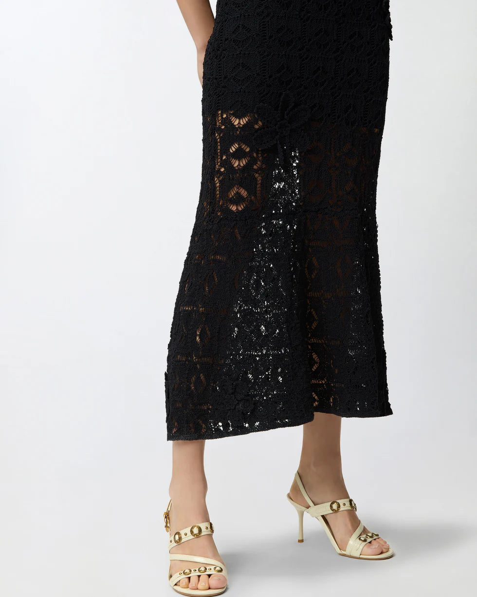 Pinko Abito midi effetto uncinetto con fiori applicati