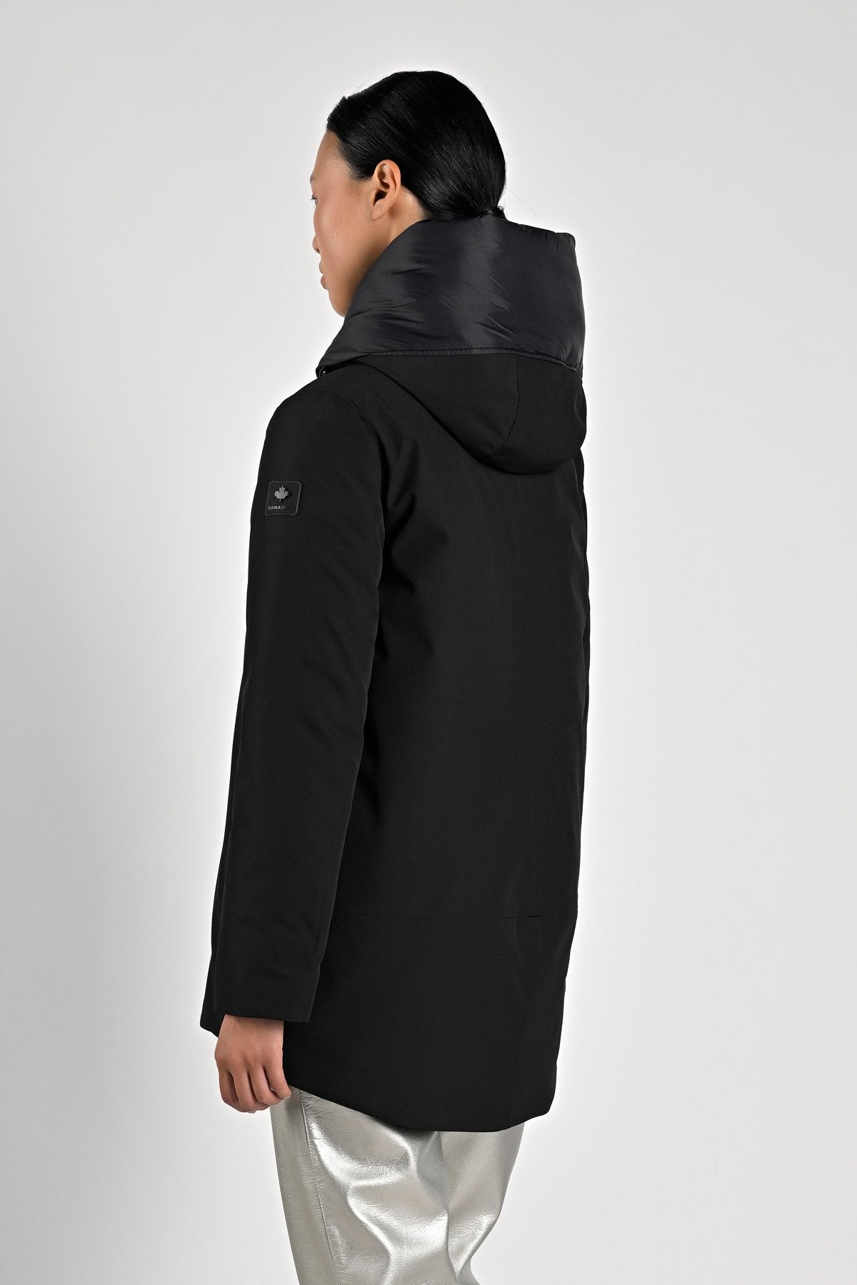 Canadian Marilla long Black