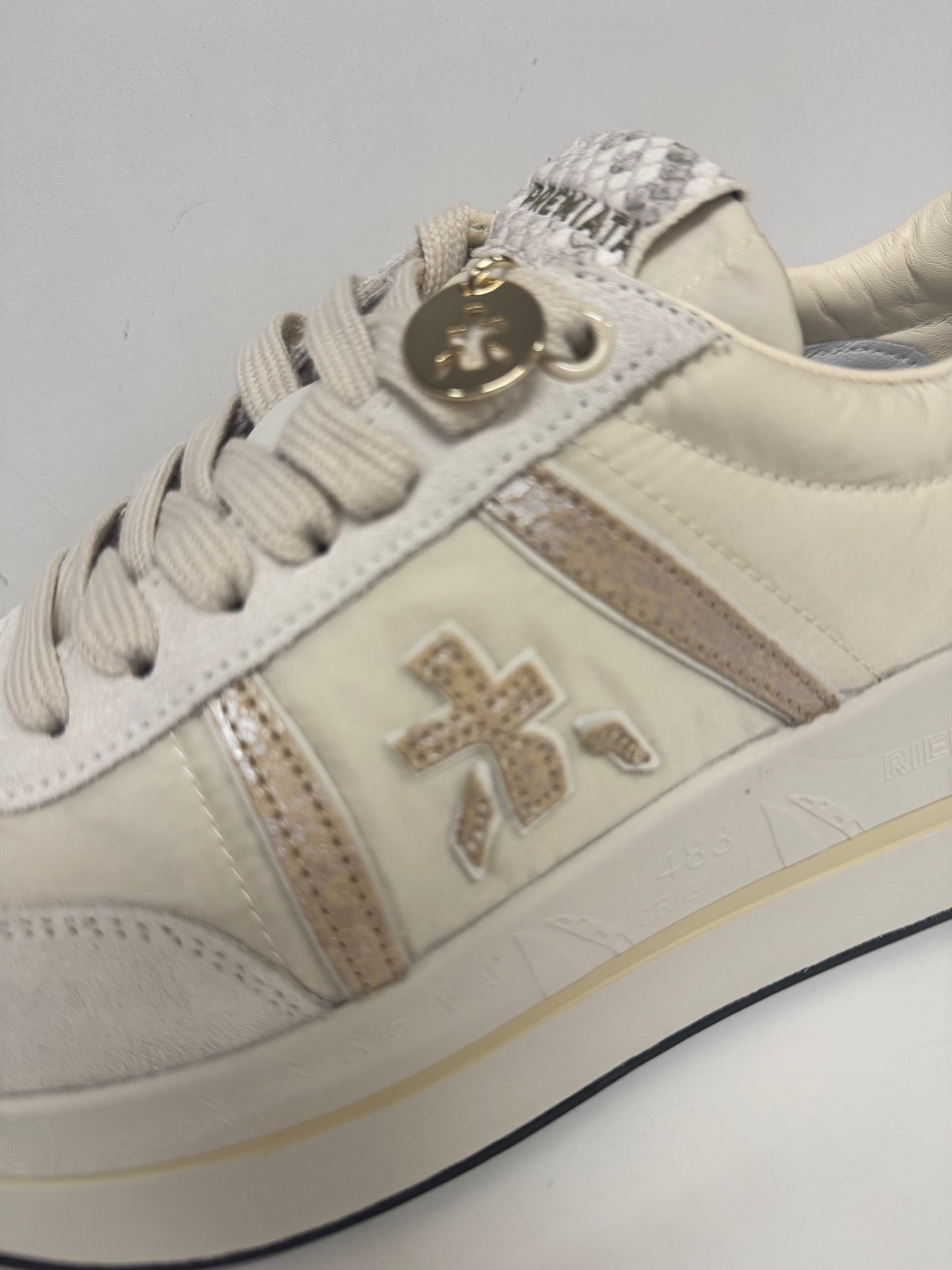 Premiata Bethcoin 8145