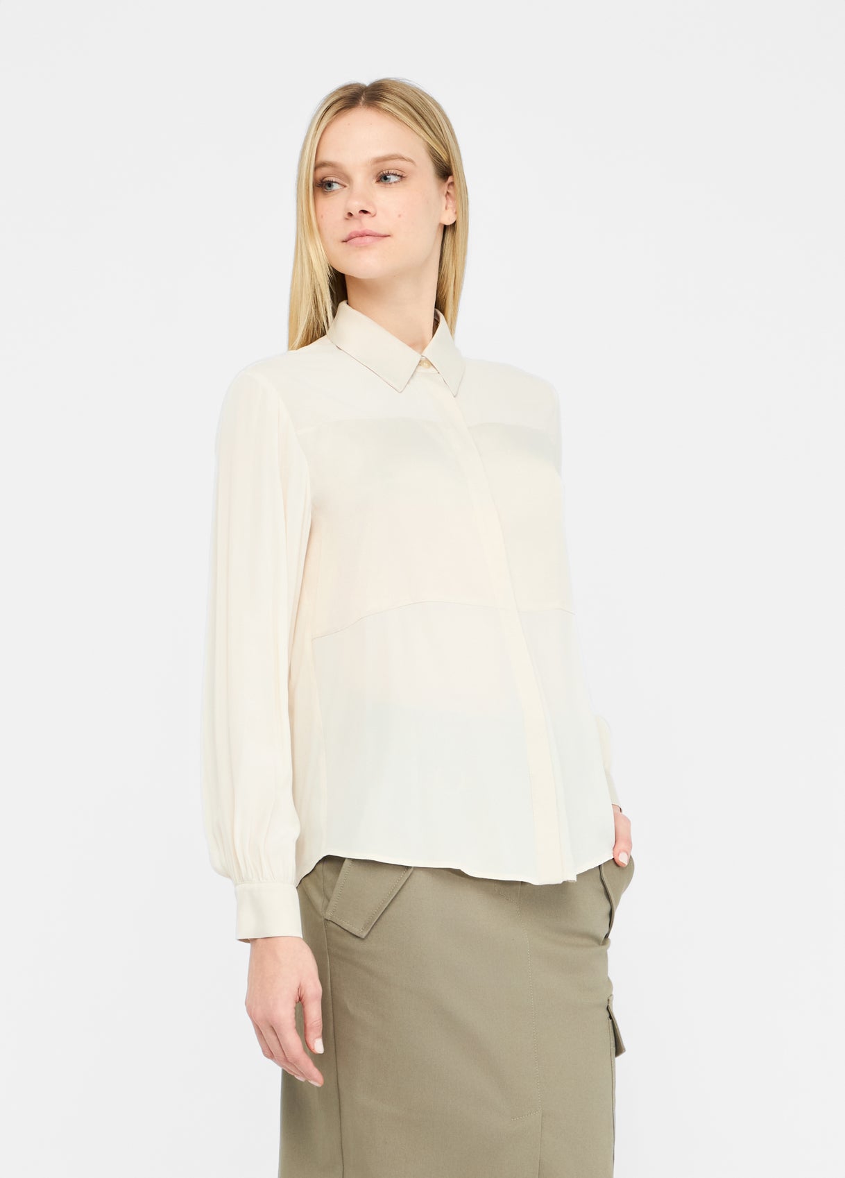 Liu Jo Camicia Camicia in crêpe de chine Inserti in raso ton sur ton Chiusura con bottoni nascosti