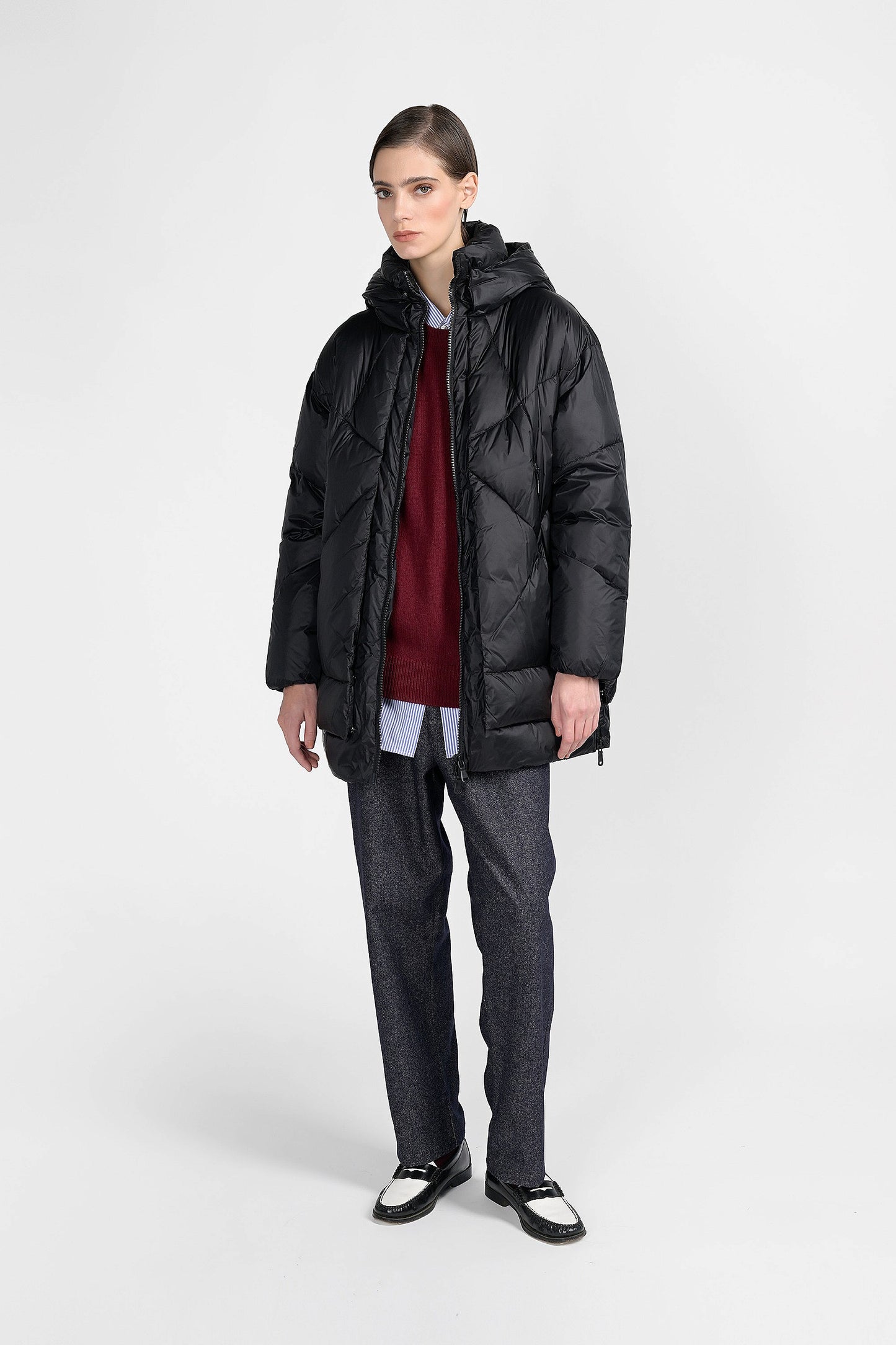 CANADIAN Eugenie mid black