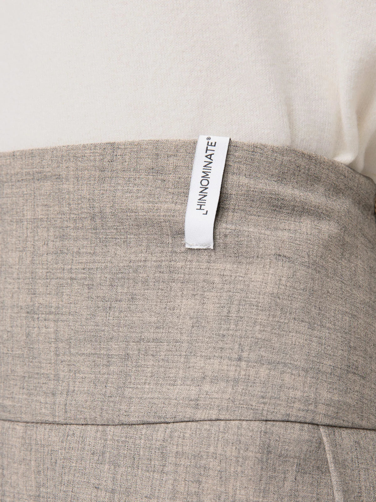 Hinnominate Gonna con pantaloncino a pieghe
