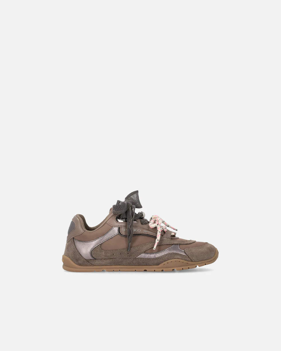 Pinko Sneakers con lacci doppi e applicazioni moro