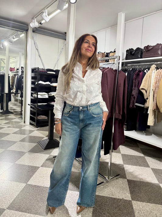 Icon Denim Aged Stone Bea